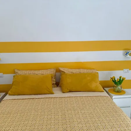 La Finestra Sul Cortile Holiday home *