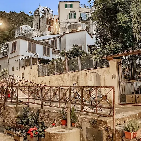 La Finestra Sul Cortile